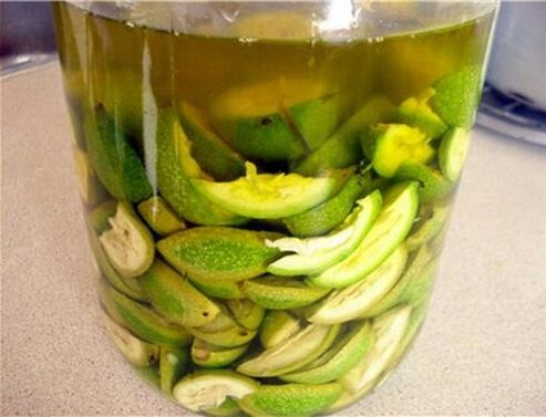tincture of green walnuts against parasites